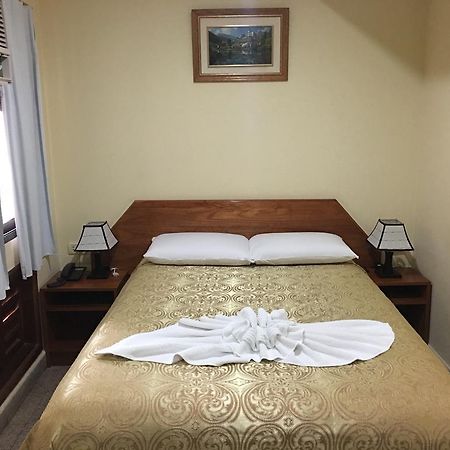 Hotel Domingo Savio Encarnación Eksteriør billede